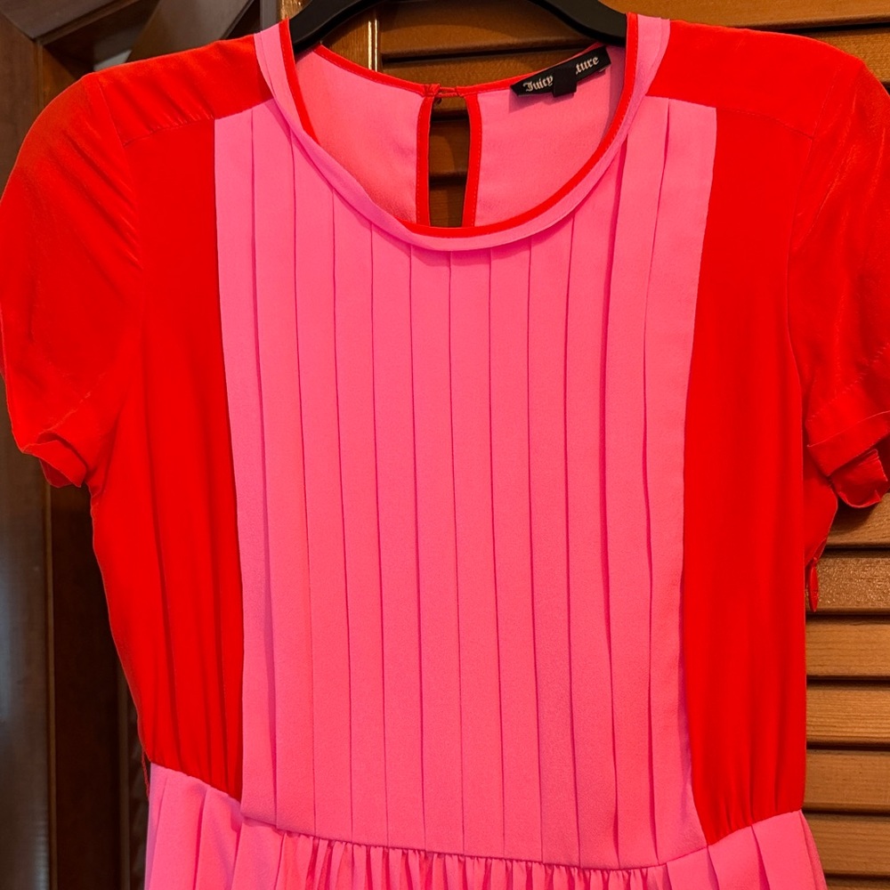Juicy Couture Pink and Red Pleated Short-Sleeve Silk Blend Dress 2 - Picture 3 of 6